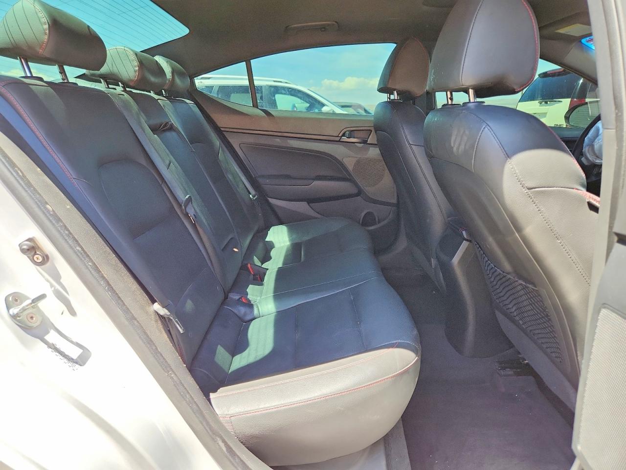 2019 HYUNDAI ELANTRA SPORT photo 28