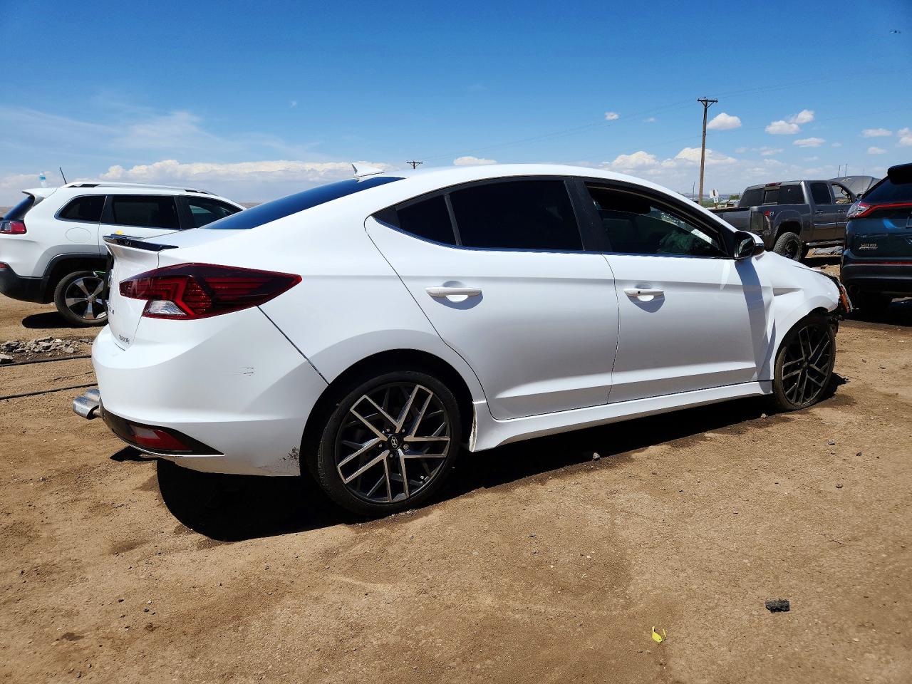 2019 HYUNDAI ELANTRA SPORT photo 7