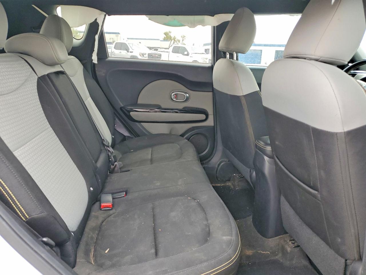 2016 KIA SOUL + photo 19
