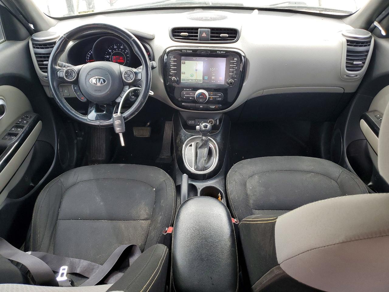 2016 KIA SOUL + photo 15