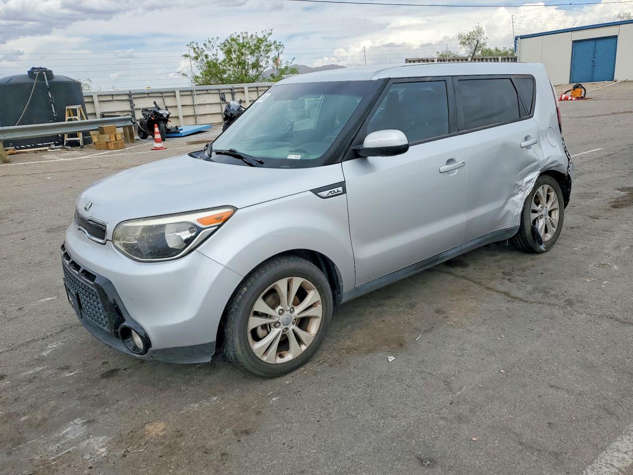 2016 KIA SOUL