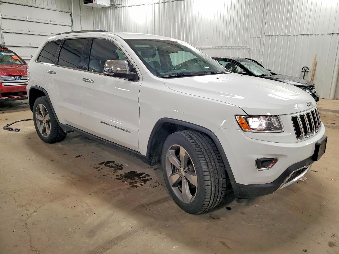 2015 JEEP GRAND CHEROKEE LIMITED photo 4