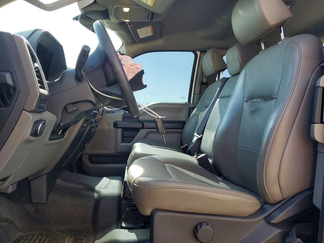 2022 FORD F350 SUPER DUTY photo 19