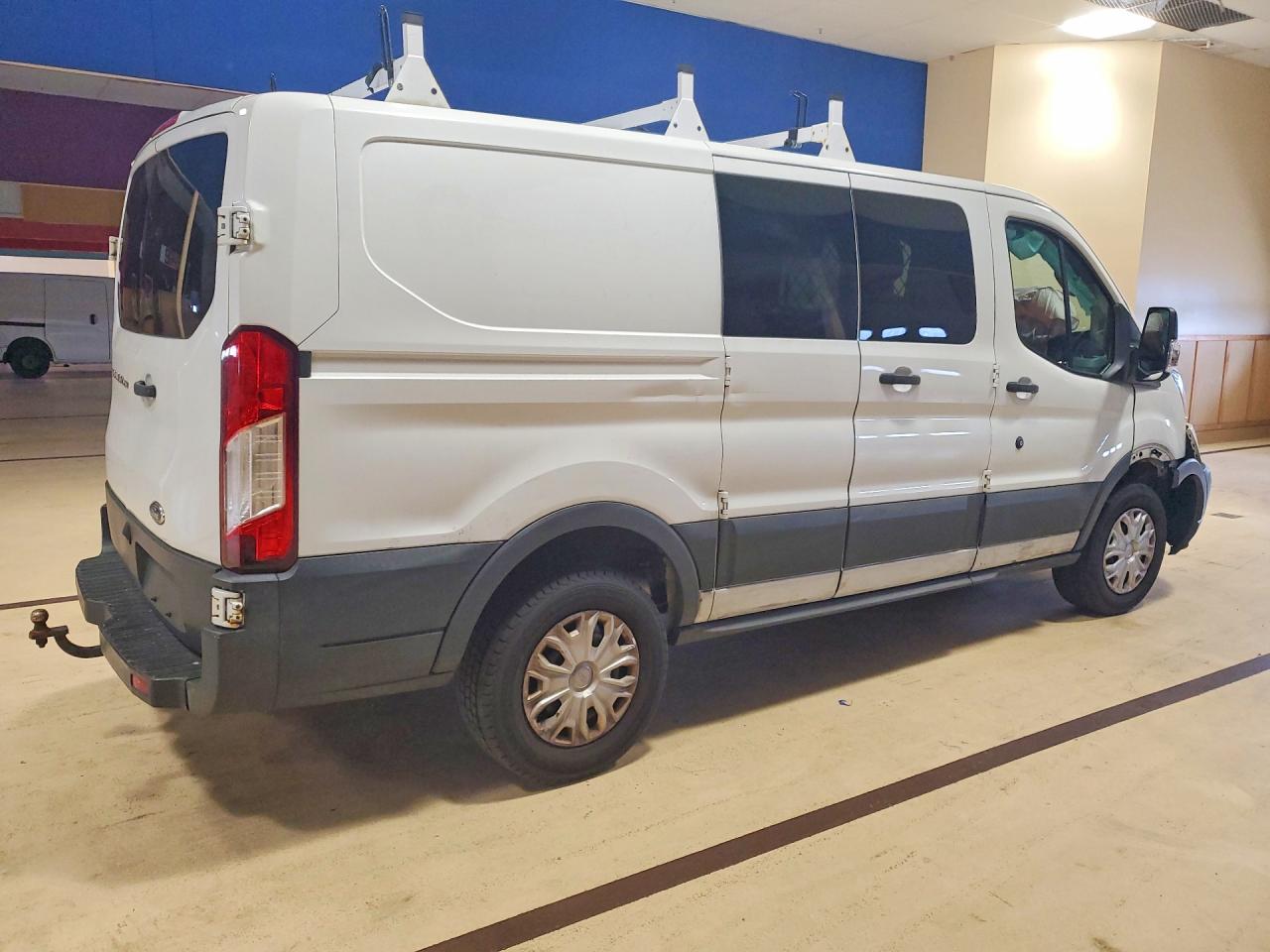 2018 FORD TRANSIT T-250 photo 5