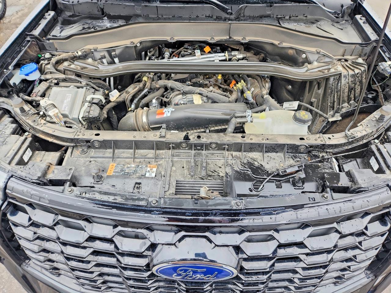 2025 FORD EXPLORER ST-LINE photo 23