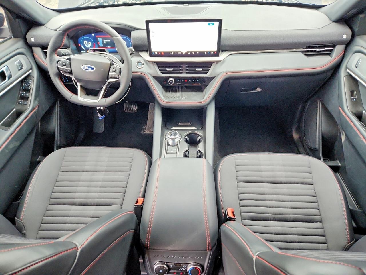2025 FORD EXPLORER ST-LINE photo 15