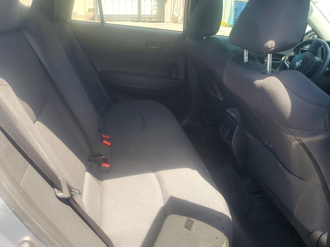 2024 TOYOTA COROLLA CROSS LE photo 21