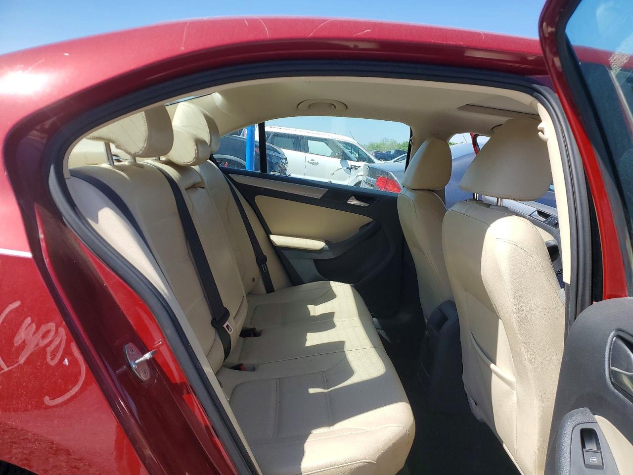 2017 VOLKSWAGEN JETTA SE photo 28