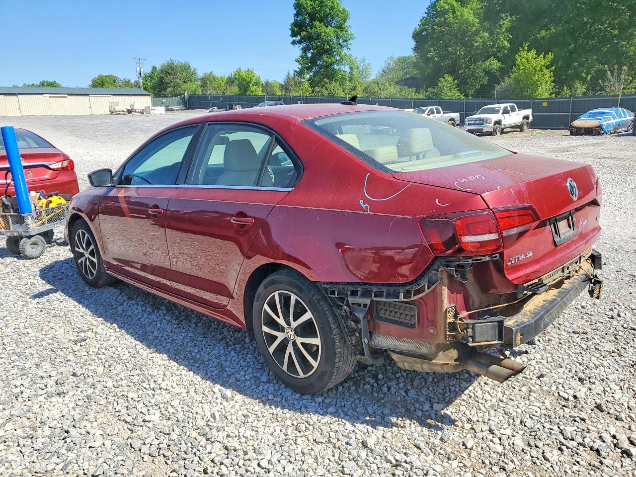 2017 VOLKSWAGEN JETTA SE photo 4
