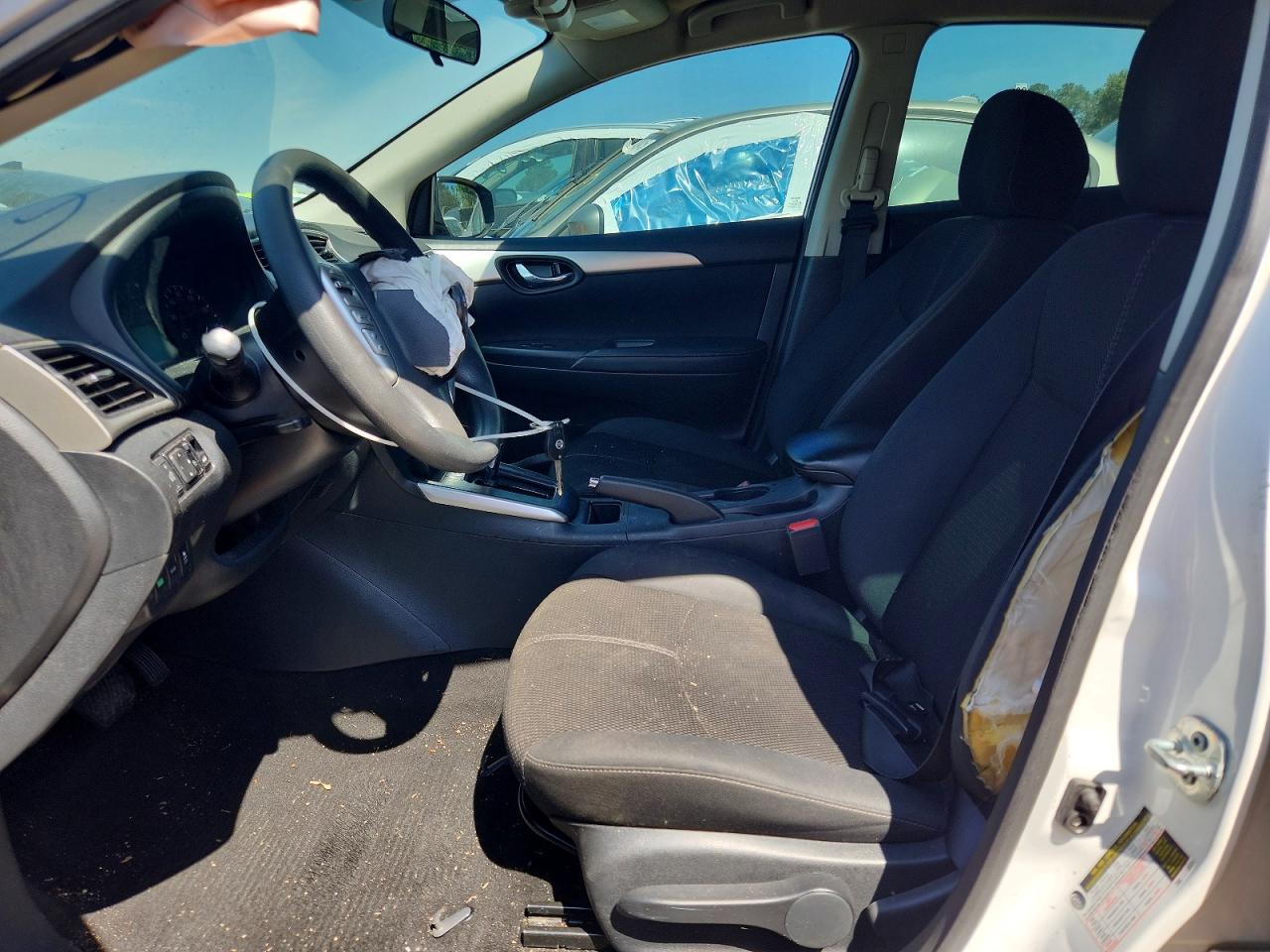 2017 NISSAN SENTRA S photo 19