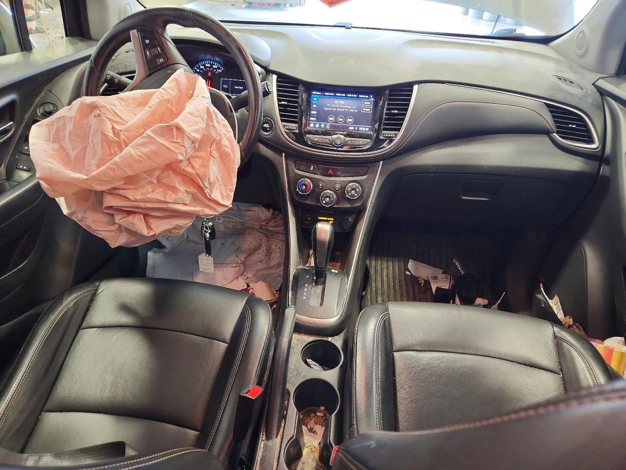 2022 CHEVROLET TRAX 1LT photo 15
