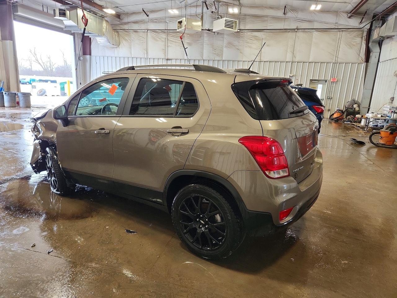 2022 CHEVROLET TRAX 1LT photo 3