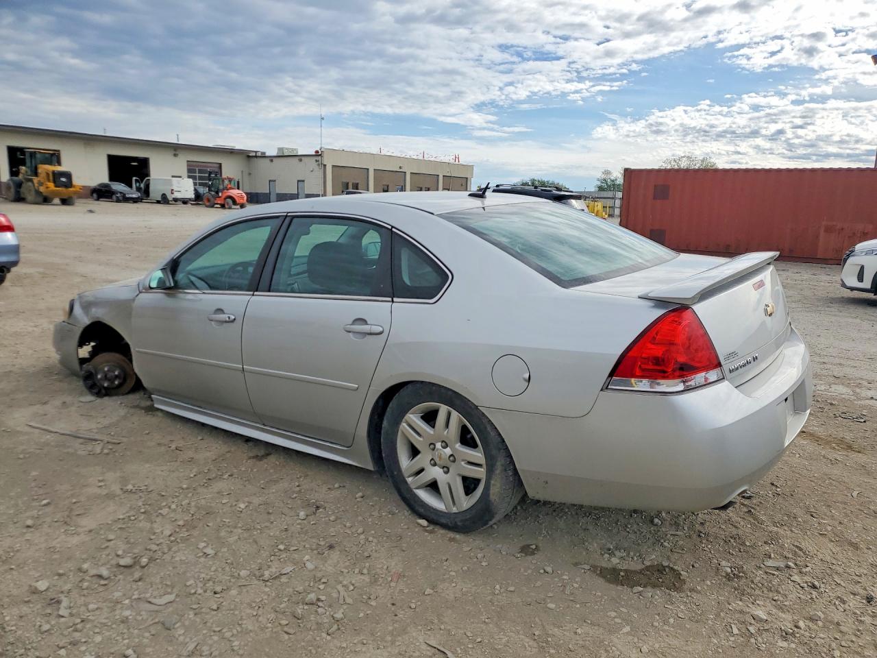 2012 CHEVROLET IMPALA LT photo 4