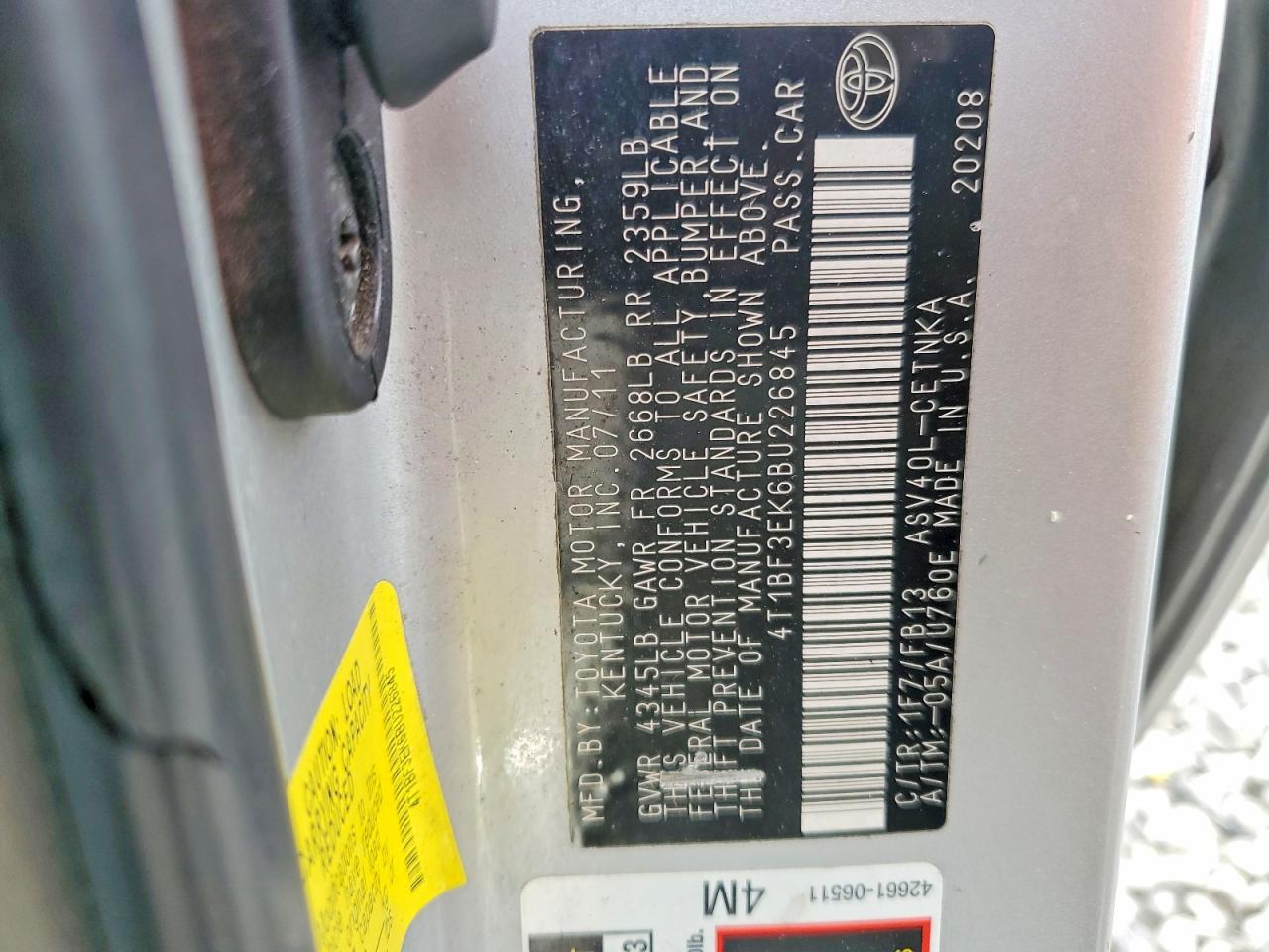 2011 TOYOTA CAMRY LE photo 23
