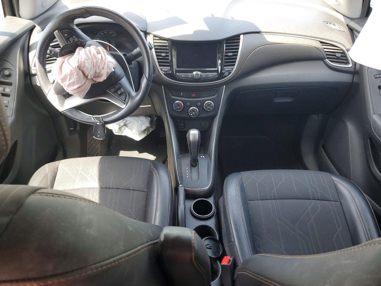 2019 CHEVROLET TRAX 1LT photo 8
