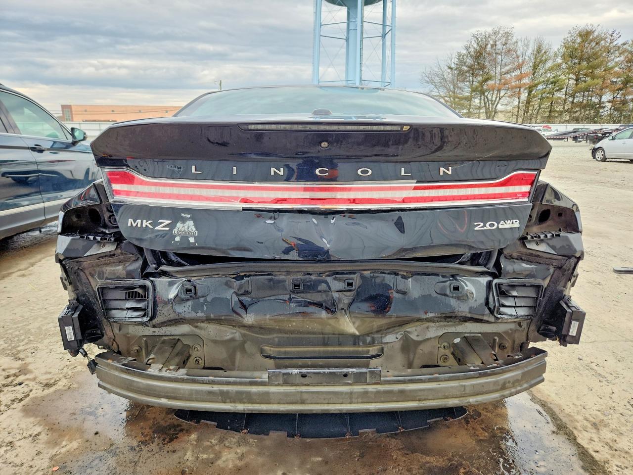 2016 LINCOLN MKZ photo 11