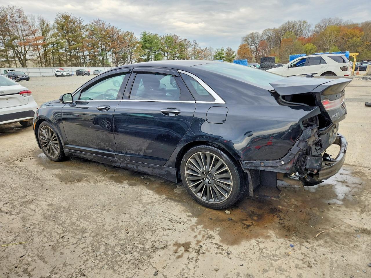 2016 LINCOLN MKZ photo 3