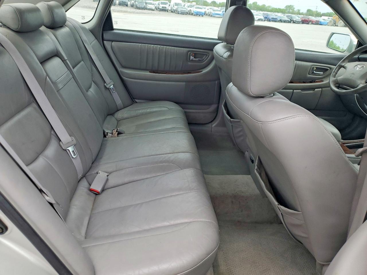 2002 TOYOTA AVALON photo 28