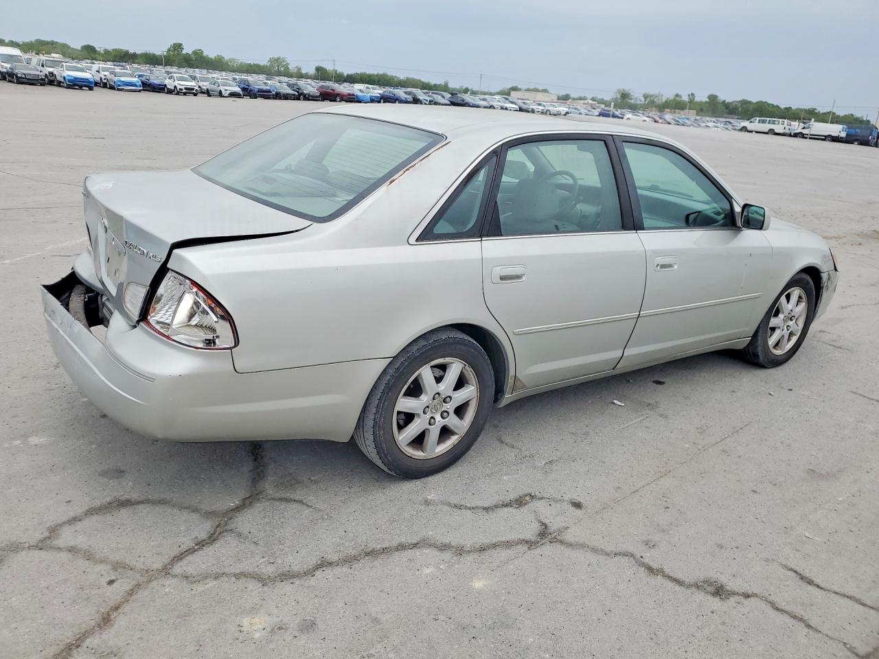 2002 TOYOTA AVALON photo 7