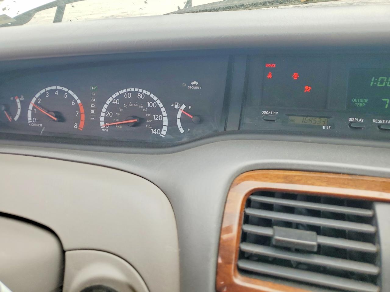 2002 TOYOTA AVALON photo 25