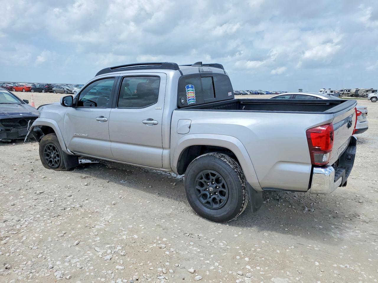 2021 TOYOTA TACOMA SR5 V6 photo 2