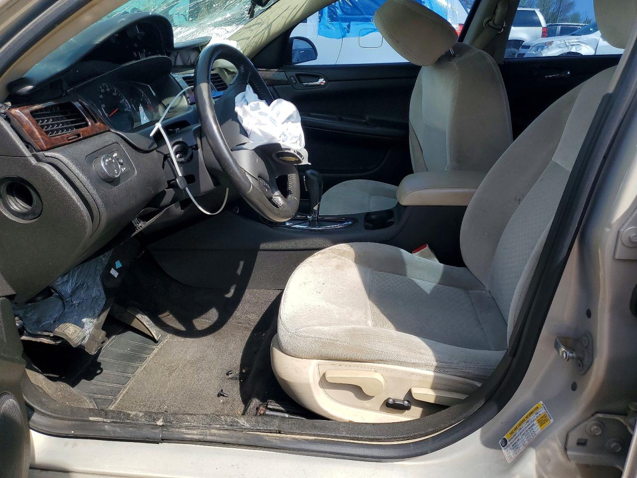 2012 CHEVROLET IMPALA LT photo 13