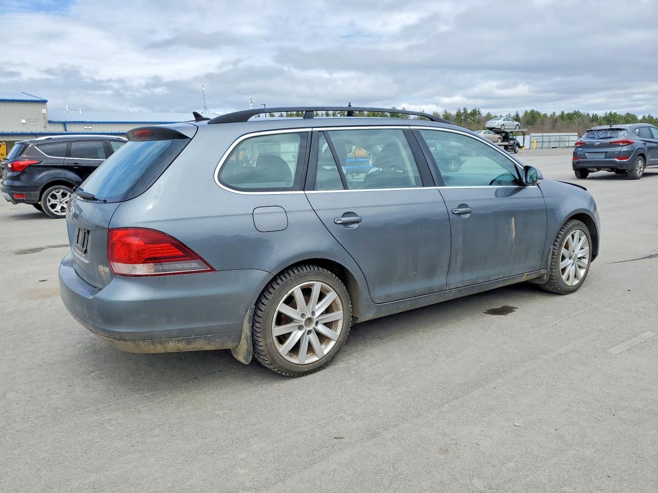 2014 VOLKSWAGEN JETTA S photo 5