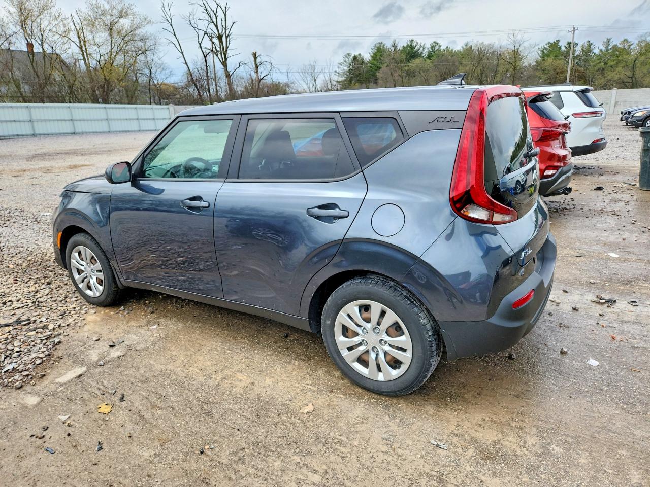 2020 KIA SOUL LX photo 3