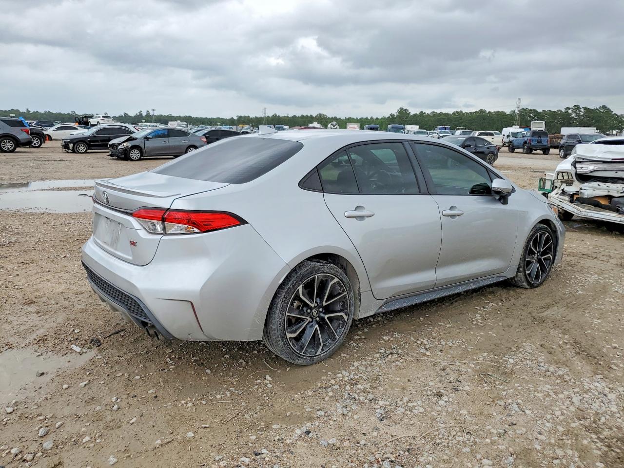 2020 TOYOTA COROLLA SE photo 7
