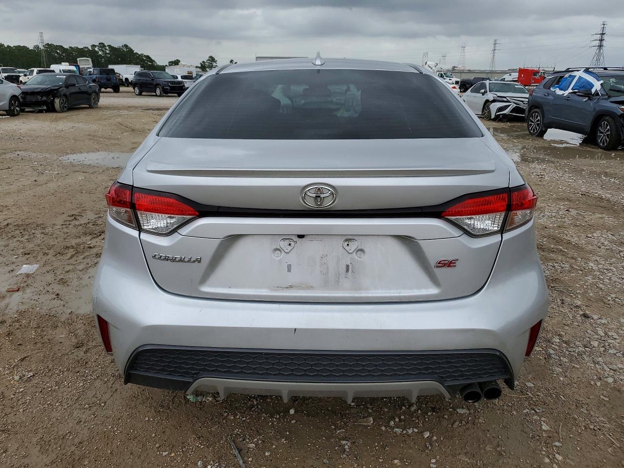 2020 TOYOTA COROLLA SE photo 16