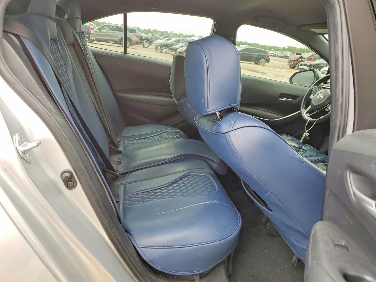 2020 TOYOTA COROLLA SE photo 28