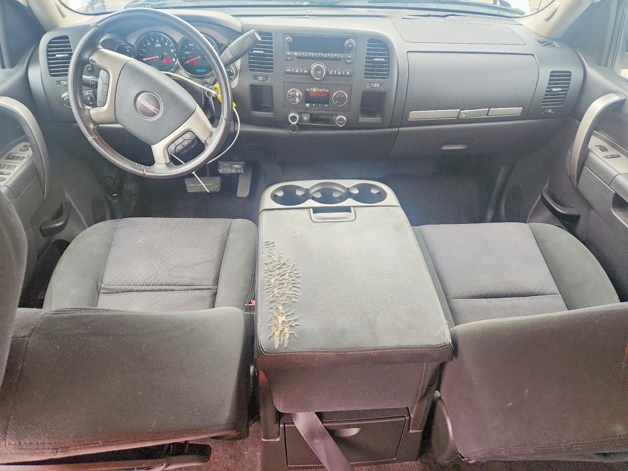 2010 GMC SIERRA C1500 SLE photo 15