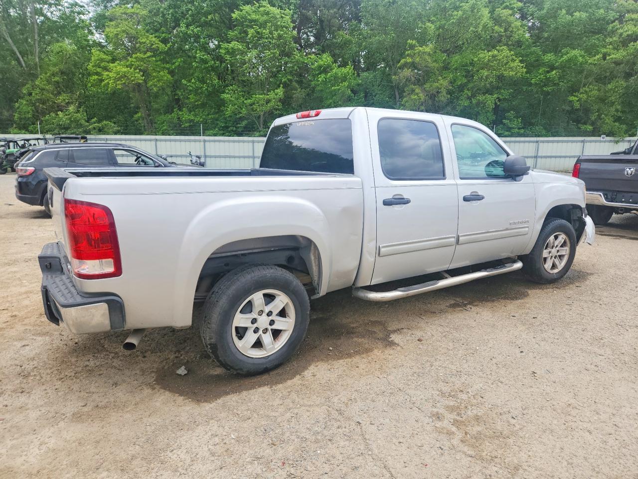 2010 GMC SIERRA C1500 SLE photo 5