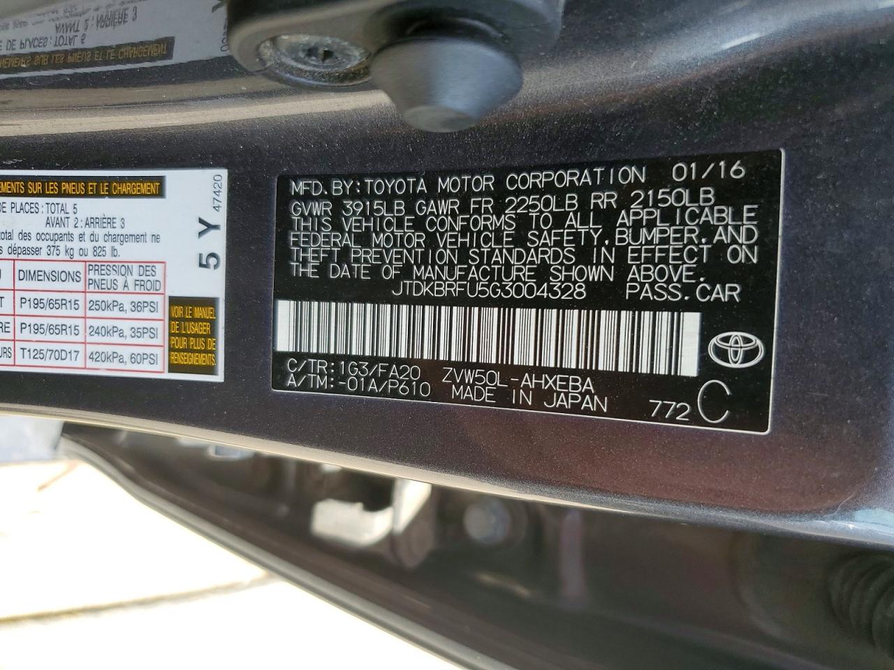2016 TOYOTA PRIUS TWO photo 34