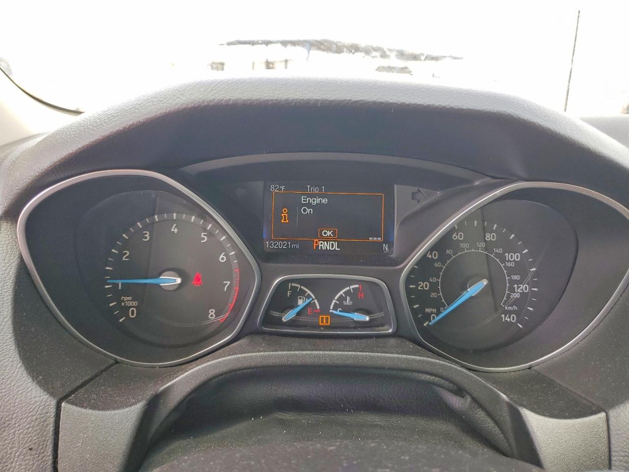 2018 FORD FOCUS SE photo 9