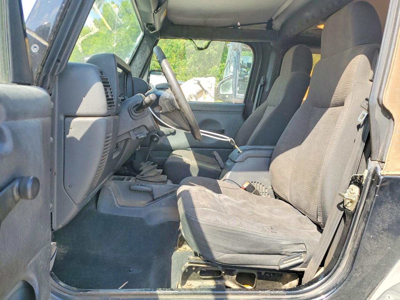 2004 JEEP WRANGLER X photo 19
