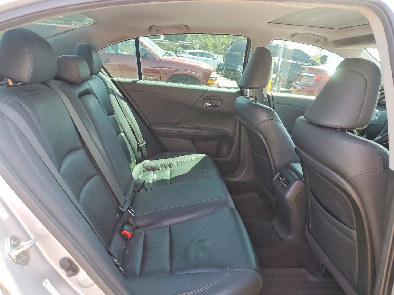 2013 HONDA ACCORD EXL photo 28