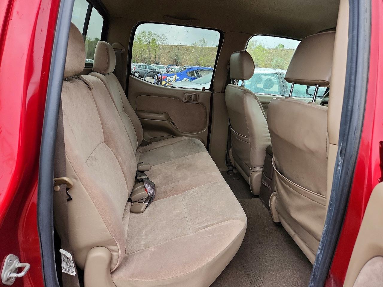 2004 TOYOTA TACOMA DOUBLE CAB photo 28