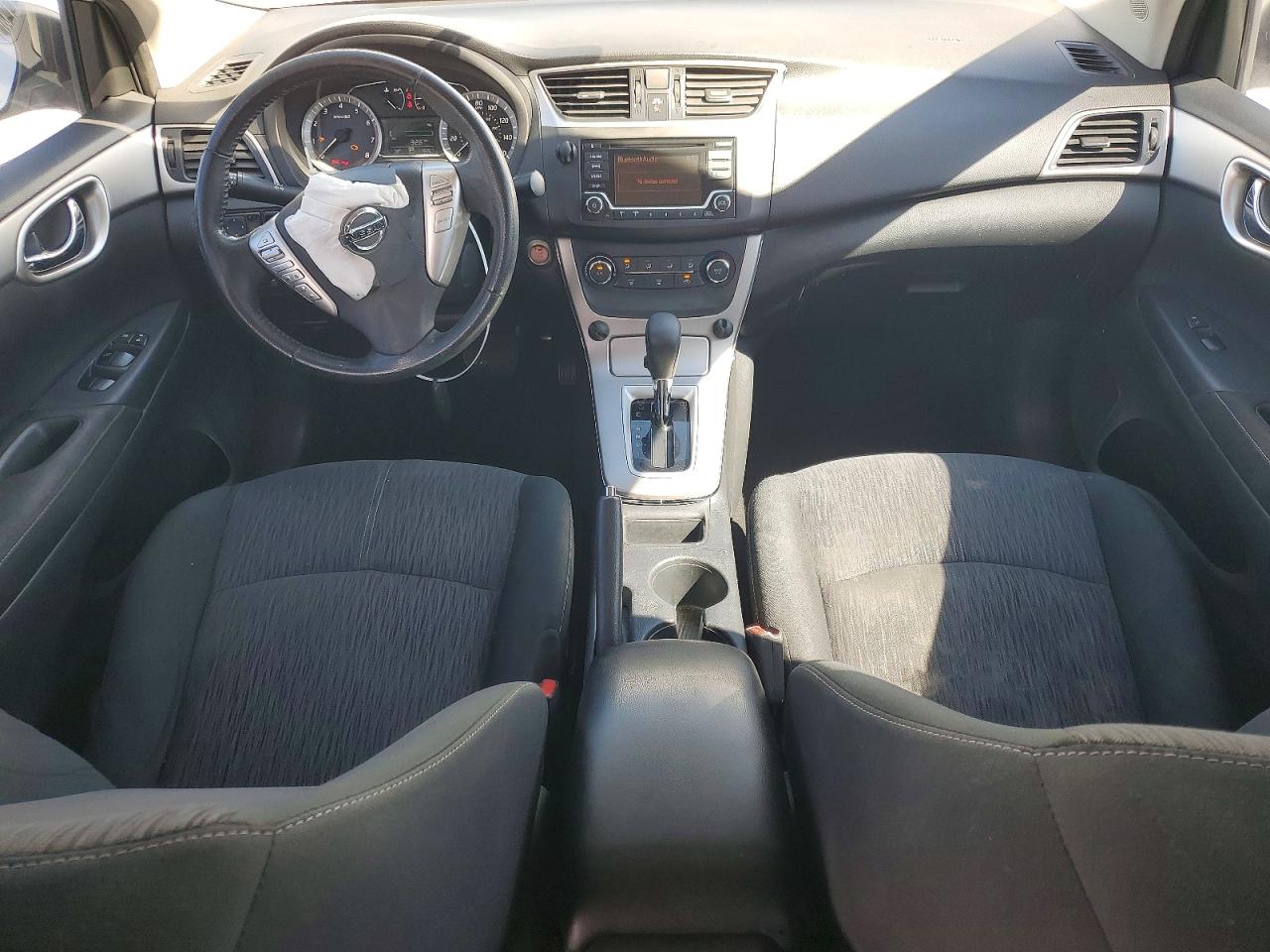 2015 NISSAN SENTRA SV photo 15