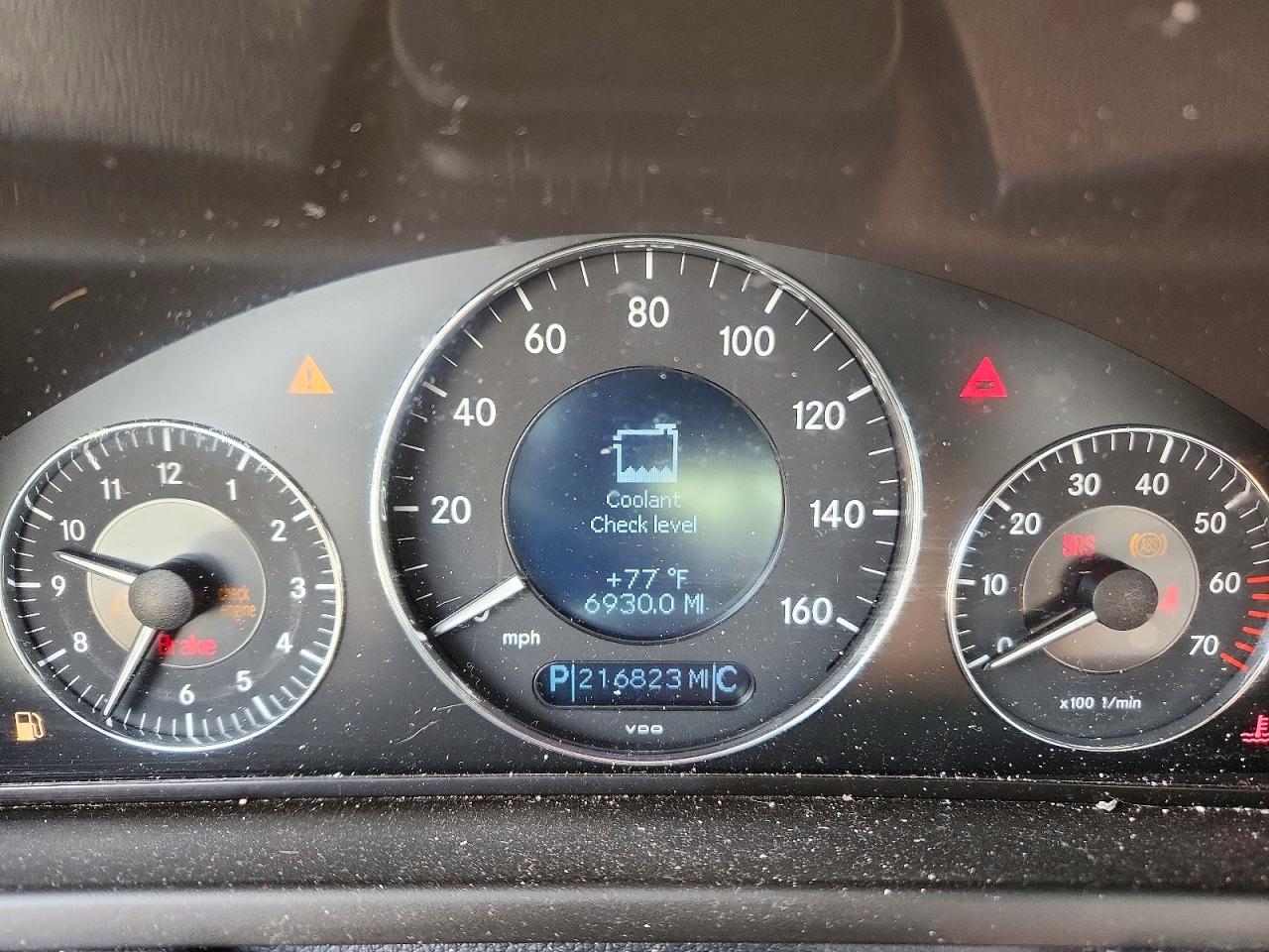 2005 MERCEDES-BENZ CLK 320 photo 25