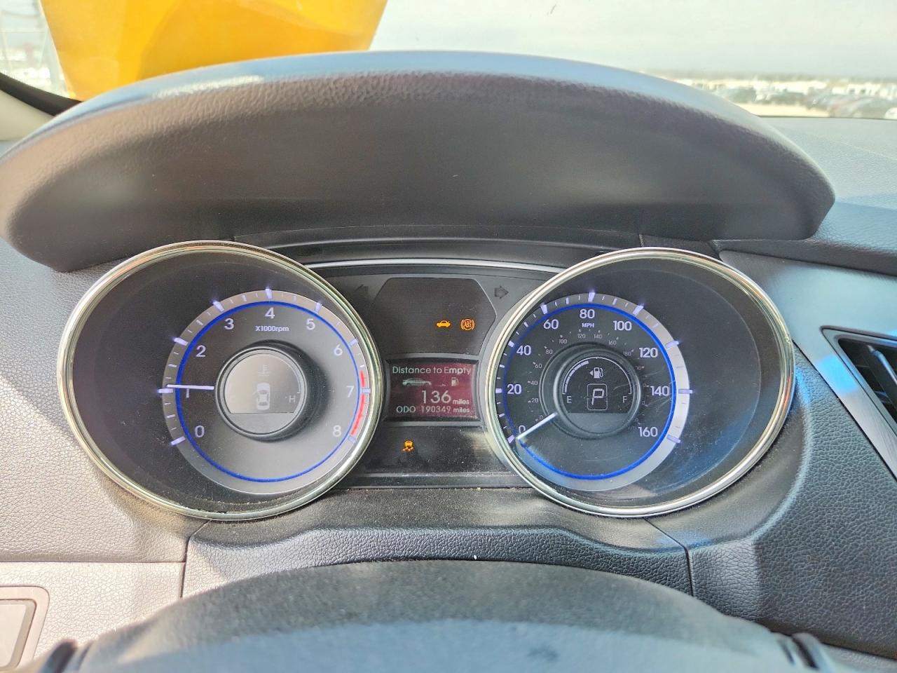2013 HYUNDAI SONATA GLS photo 25