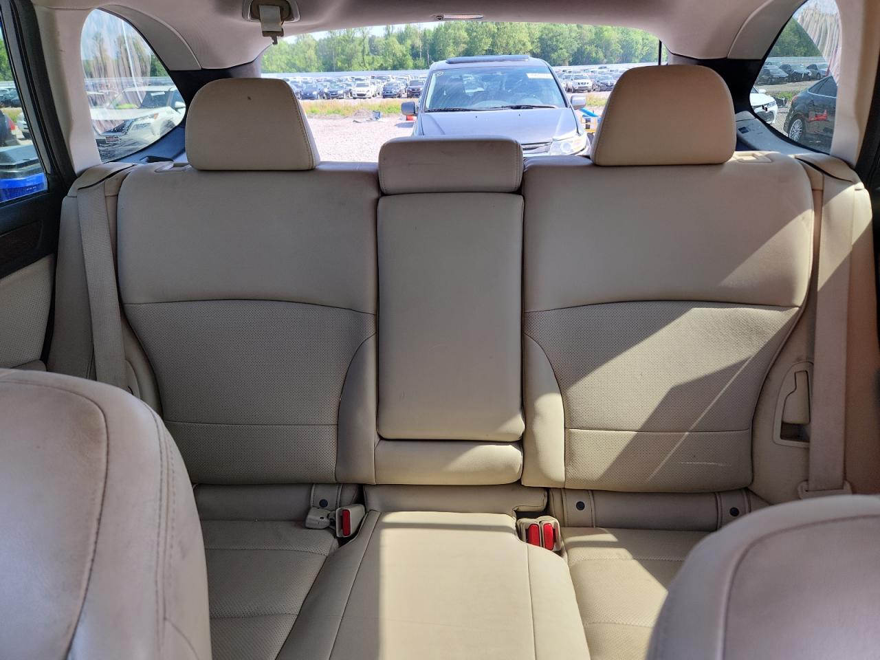 2015 SUBARU OUTBACK 3.6R LIMITED photo 19