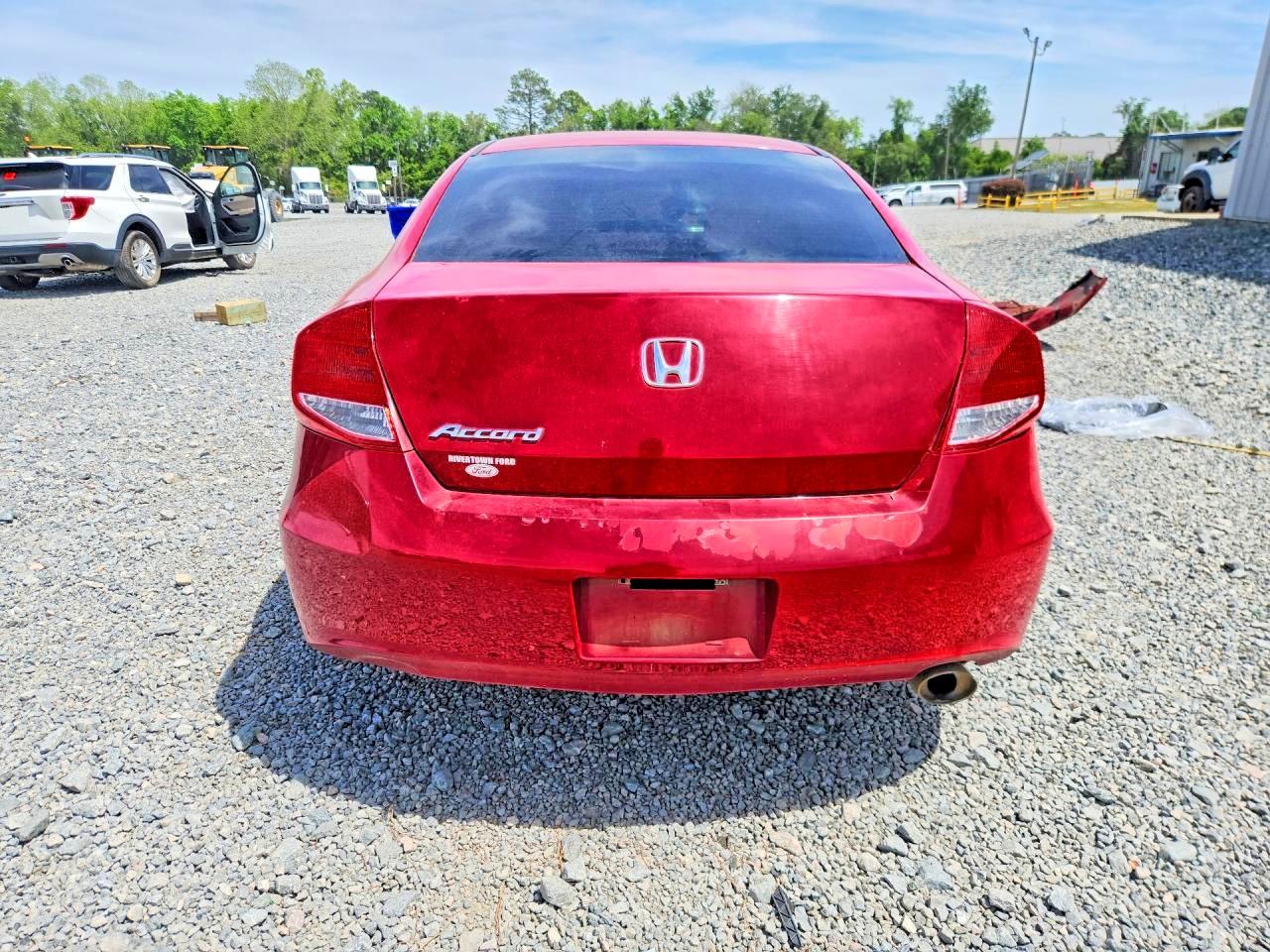 2012 HONDA ACCORD LX photo 11