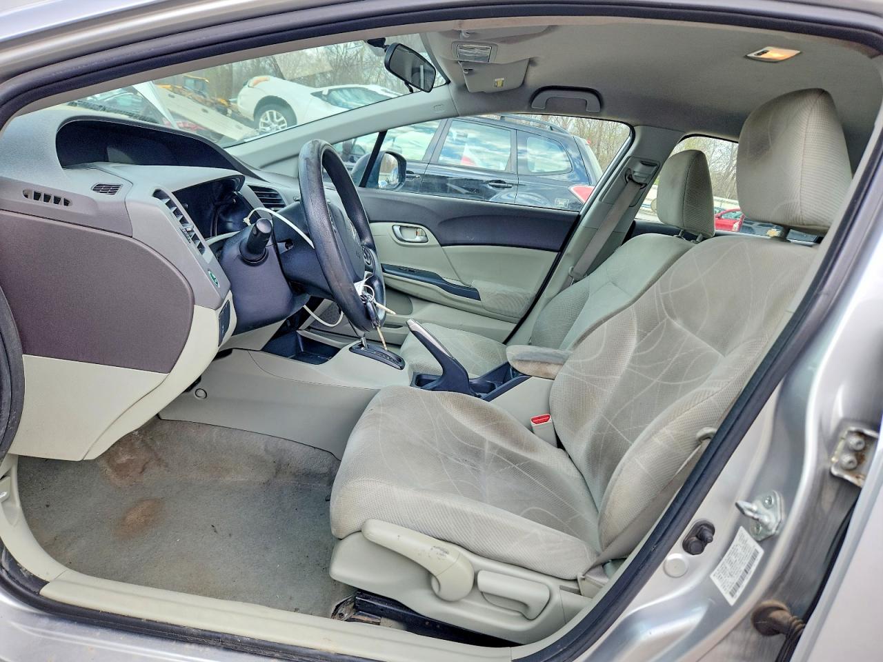 2012 HONDA CIVIC LX photo 13