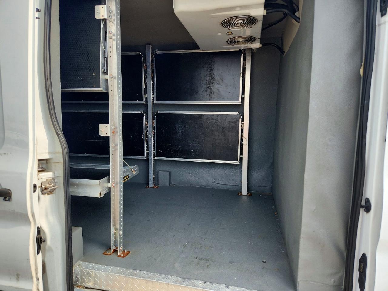 2016 FORD TRANSIT T-250 REFRIGERATED DELIVERY VAN photo 28