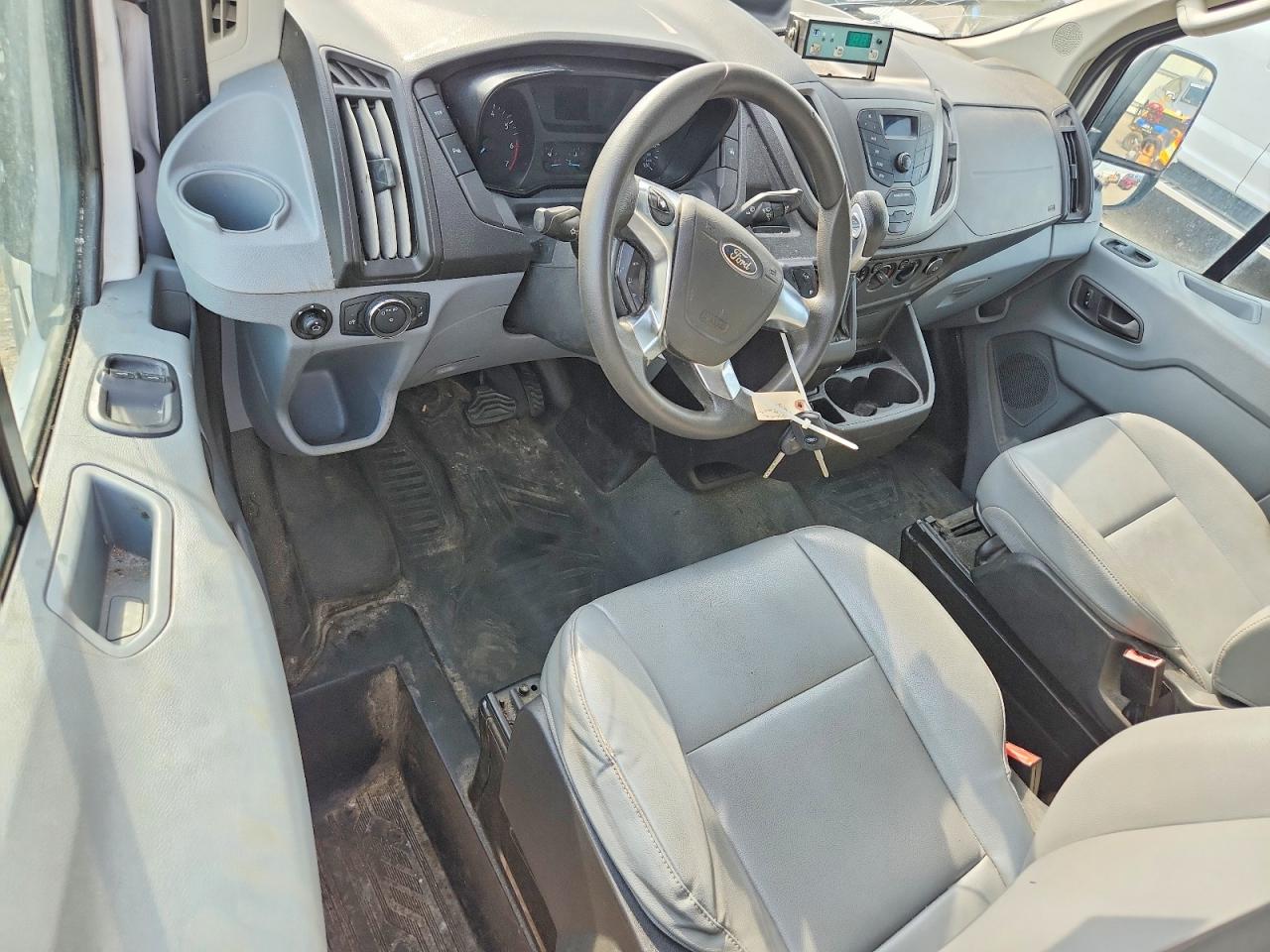 2016 FORD TRANSIT T-250 REFRIGERATED DELIVERY VAN photo 22