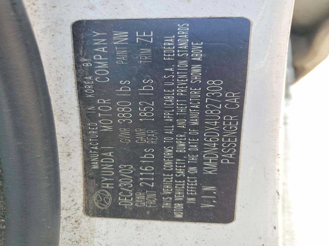 2004 HYUNDAI ELANTRA GLS photo 23