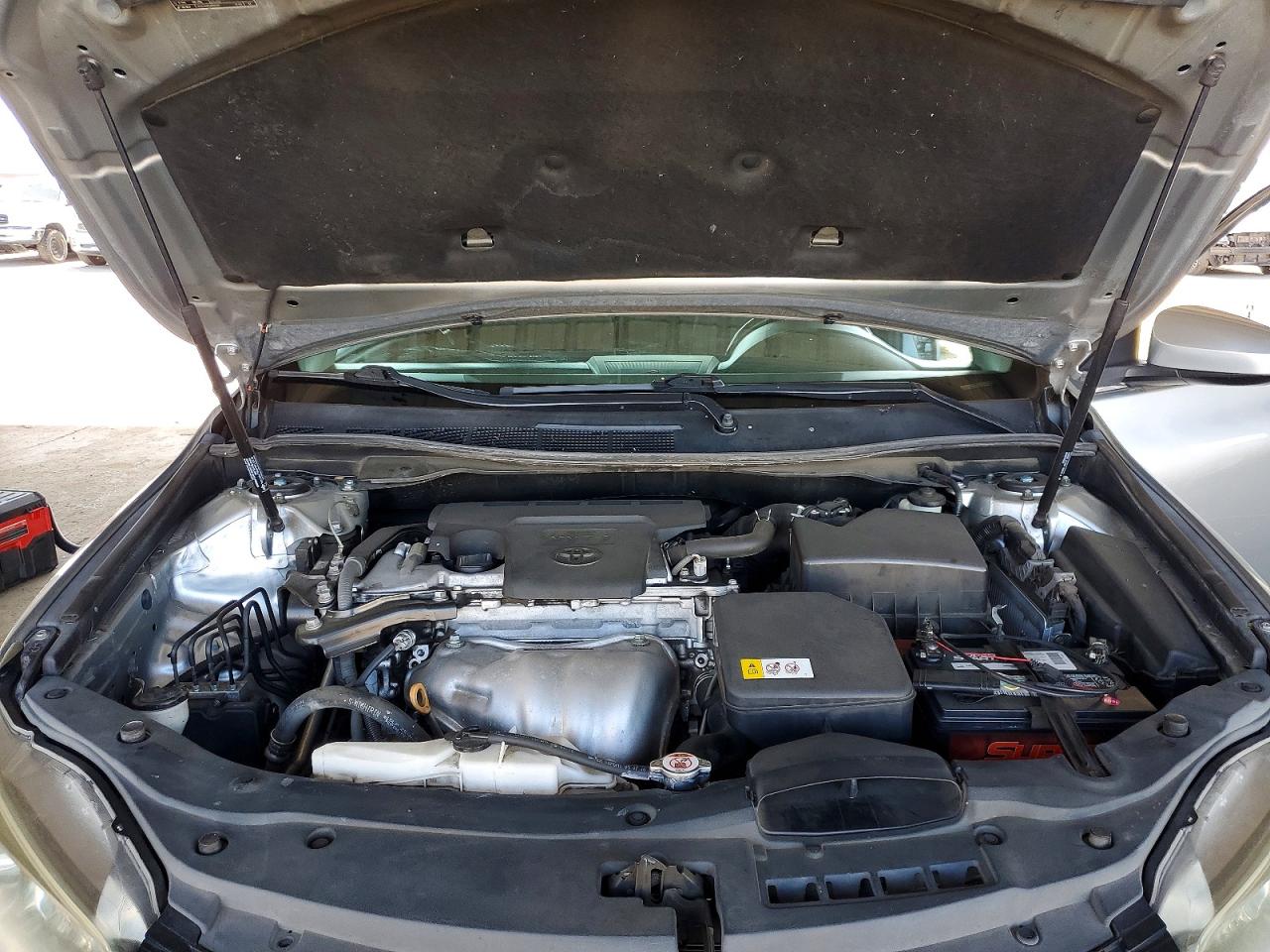 2017 TOYOTA CAMRY SE photo 31