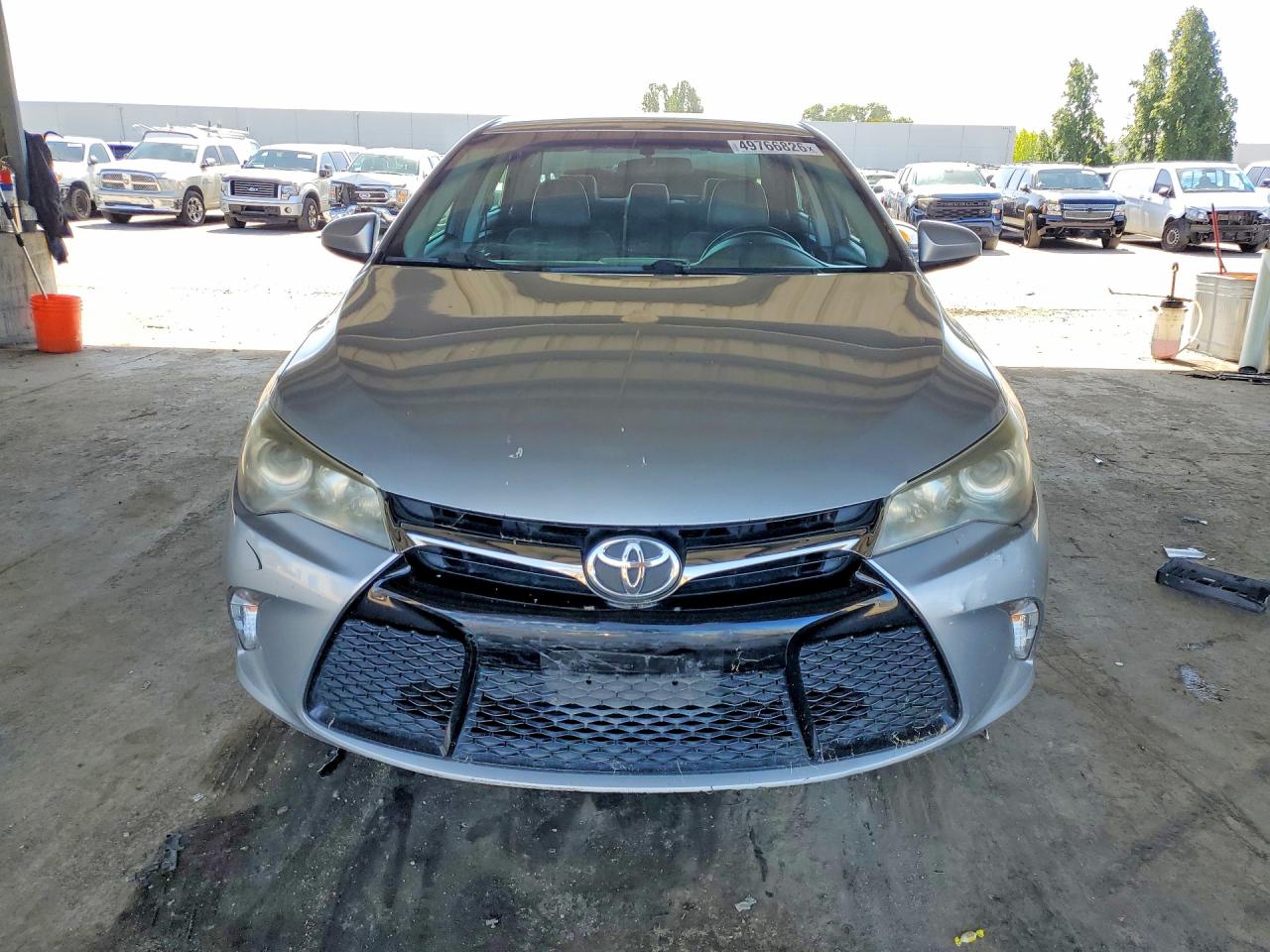 2017 TOYOTA CAMRY SE photo 13