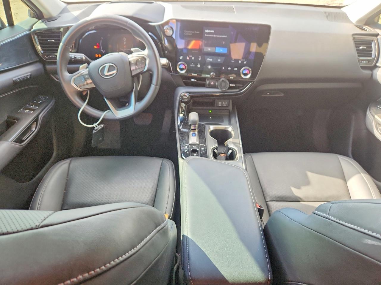2022 LEXUS NX 350H photo 15